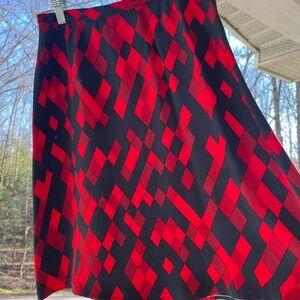 Casual Corner Red and Black Geometric A-Line Skirt